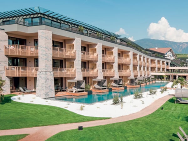 Hotel Weinegg a Cornaiano