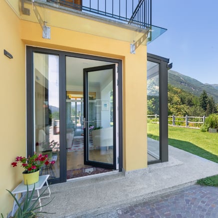 Detached house on Lake Maggiore