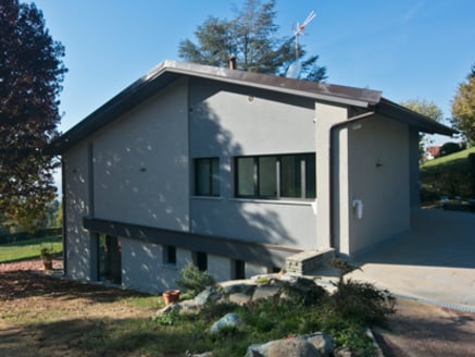 Renovated villa near Turin