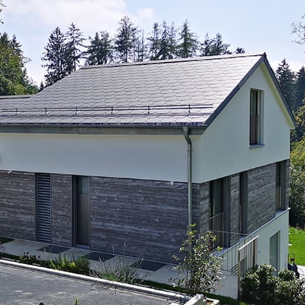 Nieuwe villa in het Zwitserse groen