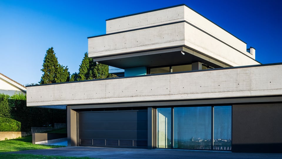 Neubau im spanischen Norden