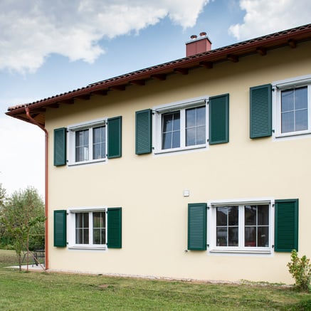 Encantadora construção nova em estilo toscano