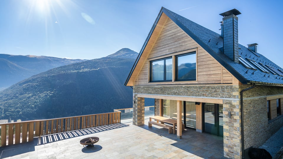 Nieuwbouw in het hart van de Pyreneeën