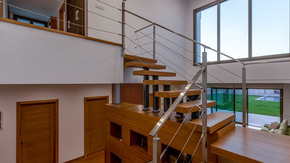 Vivienda entre medianeras antiguas