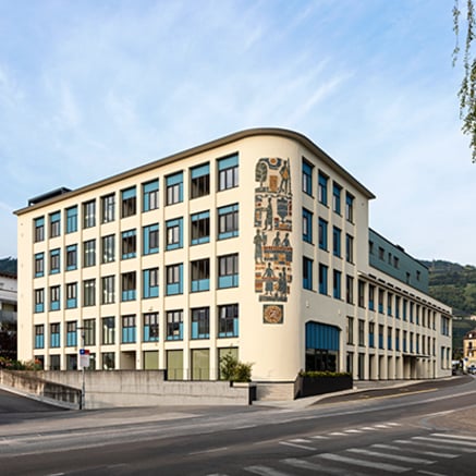 Alte Fabrik in Lana