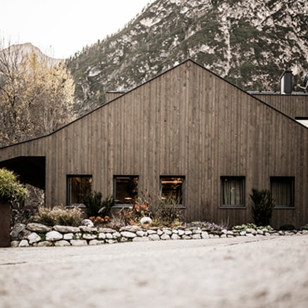 Restaurante “Seeschupfe” nas montanhas do Tirol do Sul
