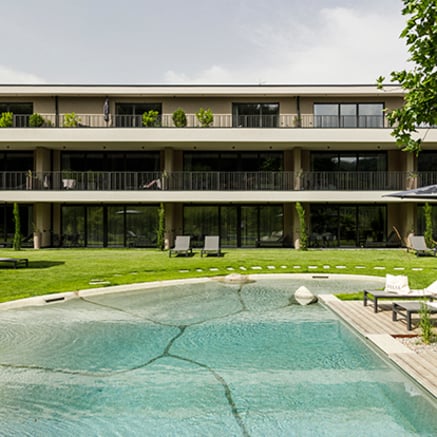 Lofts midden tussen de wijngaarden