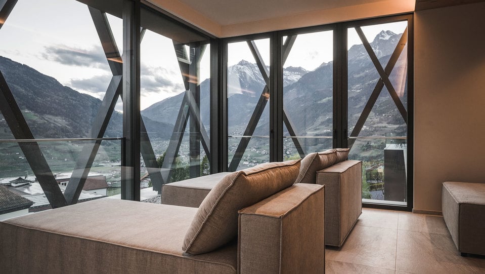 Nuovo hotel vicino a Tirolo paese