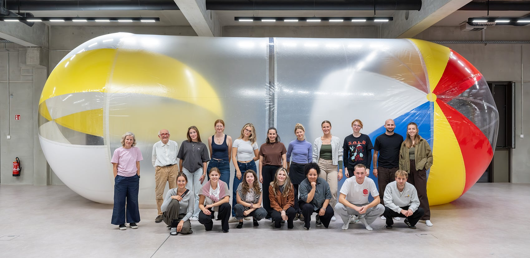 Hans-Walter Müller: BUILDING WITH AIR